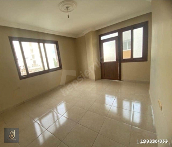 HATAY ARSUZ ŞARKONAK TA SATILIK 3 KATLI BİNADA ARA KAT 150 M2 DAİRE. - HATAY ARSUZ fotoğraf 4