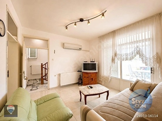 KUŞADASI KARAOVA ZITUR’DA DENIZE 20 M | TRIPLEKS VILLA | DENIZ MANZARALI | 4+1 | - AYDIN KUŞADASI fotoğraf 5