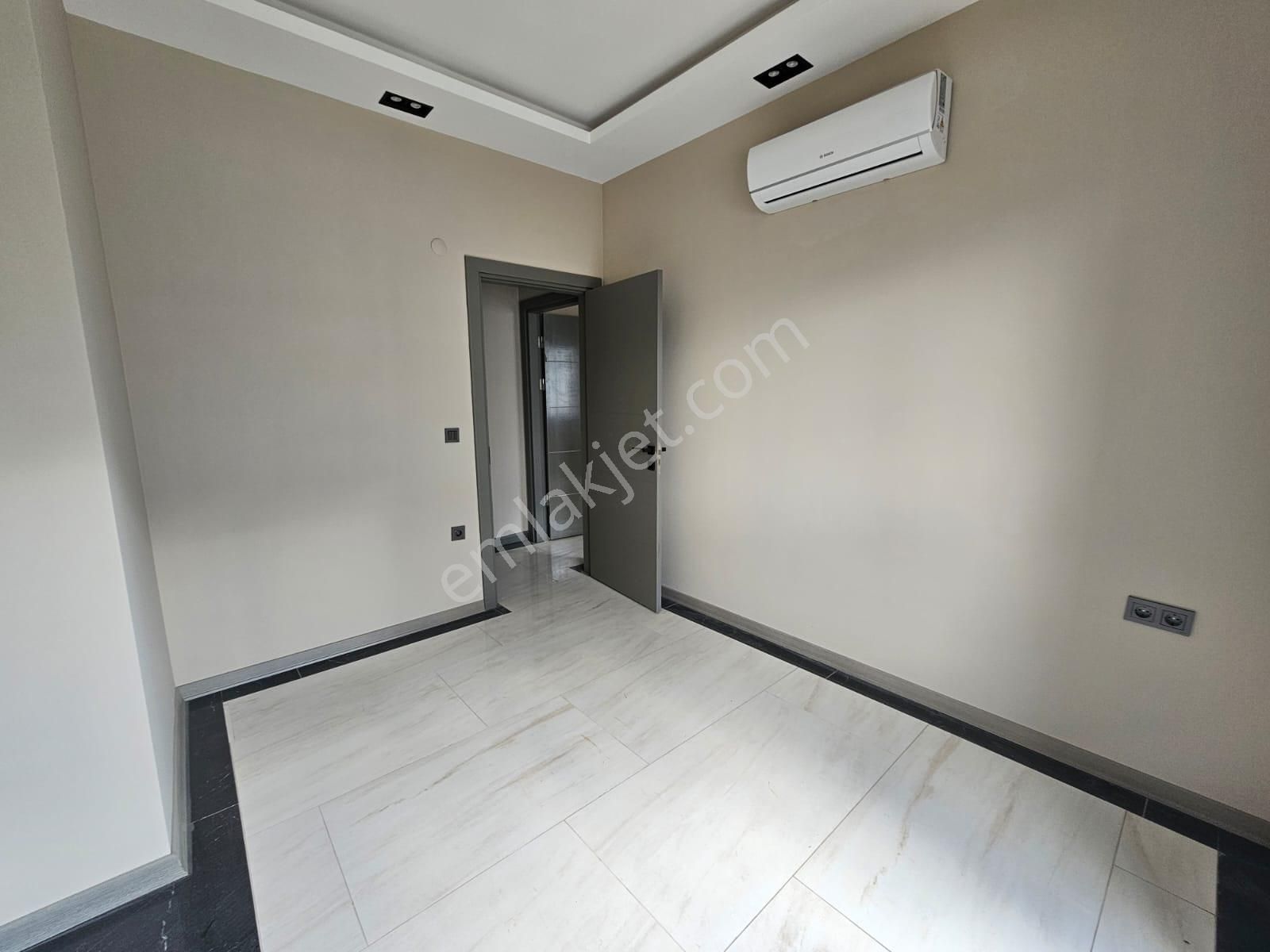 Kuşadası Değermendere Mh.de Havuzlu Site İçersinde Deniz Manzaralı 3+1 Daire - AYDIN KUŞADASI fotoğraf 9