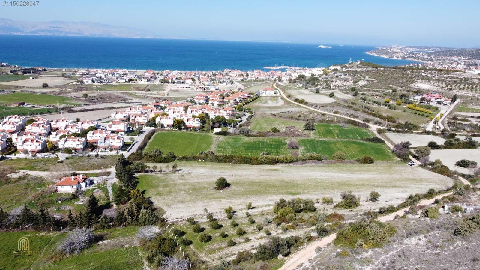 PANAROMİK DENİZ VE SAKIZ ADASI MANZARALI 20 DÖNÜM İMAR SINIRINDA - İZMİR ÇEŞME fotoğraf 3