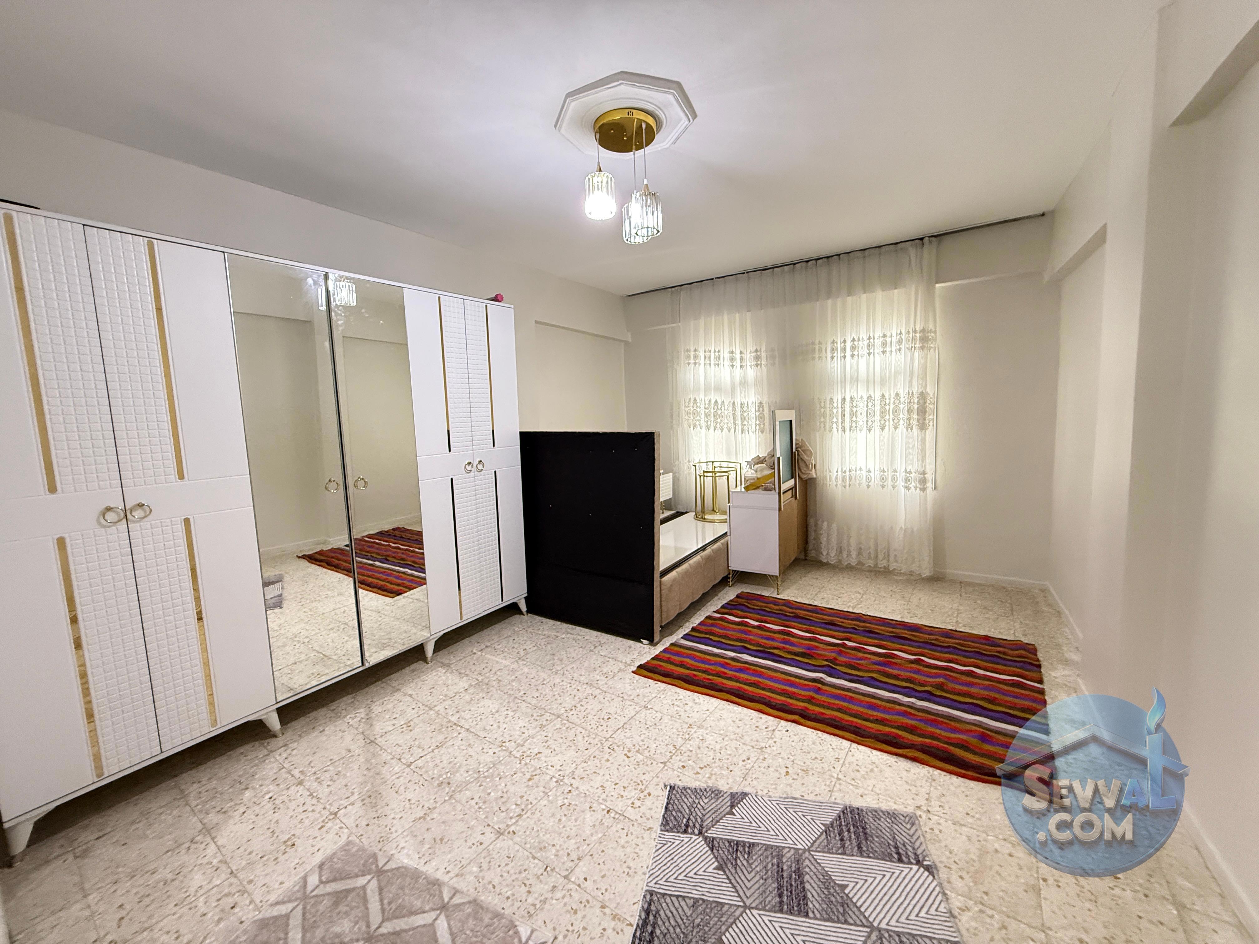 ŞAİR NABİ MAH BAMYASUYU  4.KAT 2+12 SOBALI - ŞANLIURFA HALİLİYE fotoğraf 2