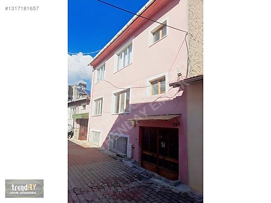 Tekke Mahallesi'nde 3 Katlı Müstakil Ev - BİLECİK BOZÜYÜK fotoğraf 2