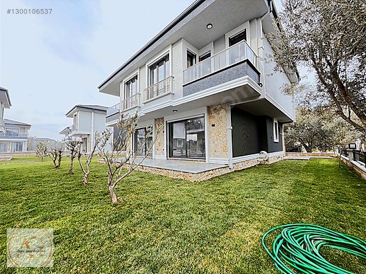 Küçükuyu'da Denize Yakın, Havuzlu, 140m² 3+1 Satılık Villa - ÇANAKKALE AYVACIK fotoğraf 3