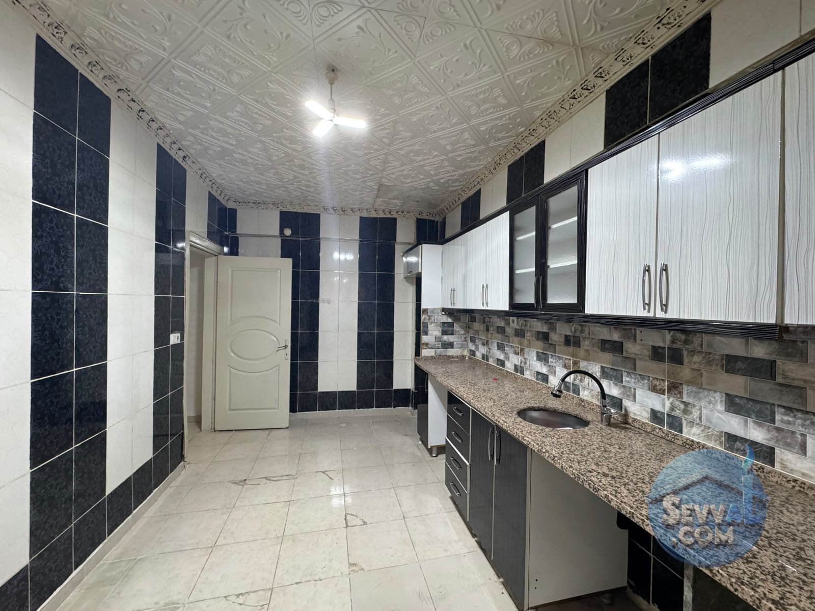 AHMET YESEVİ MAH DÜZ GİRİŞ 3+1 D.GAZ KAPIDA - ŞANLIURFA HALİLİYE fotoğraf 6