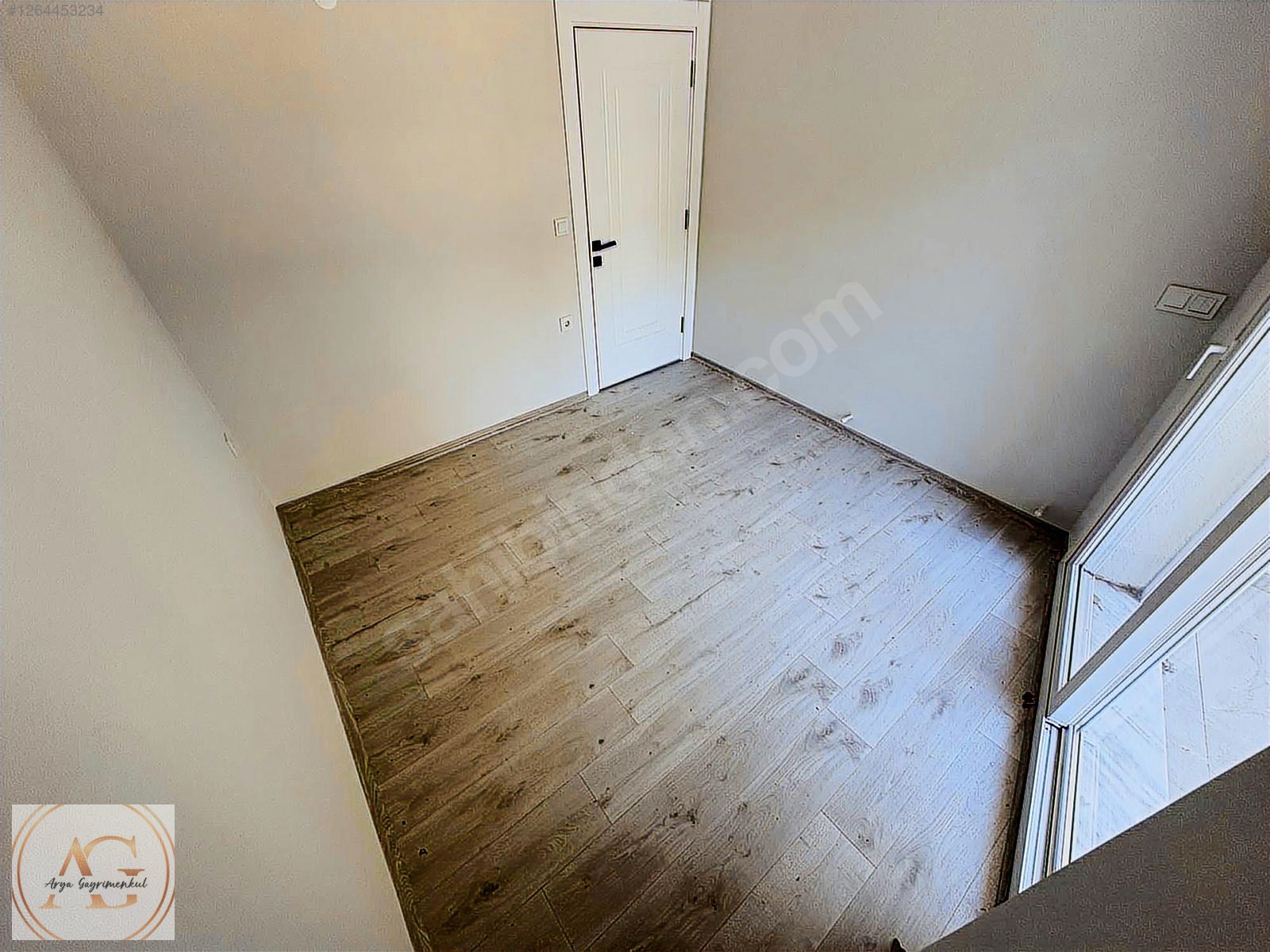 ARYA'DAN GÜRE'DE MÜSTAKİL BAHÇE KULLANIMLI SATILIK 1+1 DAİRE - BALIKESİR EDREMİT fotoğraf 8
