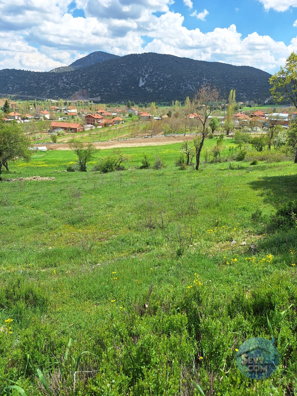 BURDUR AĞLASUN KİBRİT KÖYÜNDE SATILIK KERPİÇ EV VE TARLA - Burdur Ağlasun fotoğraf 17