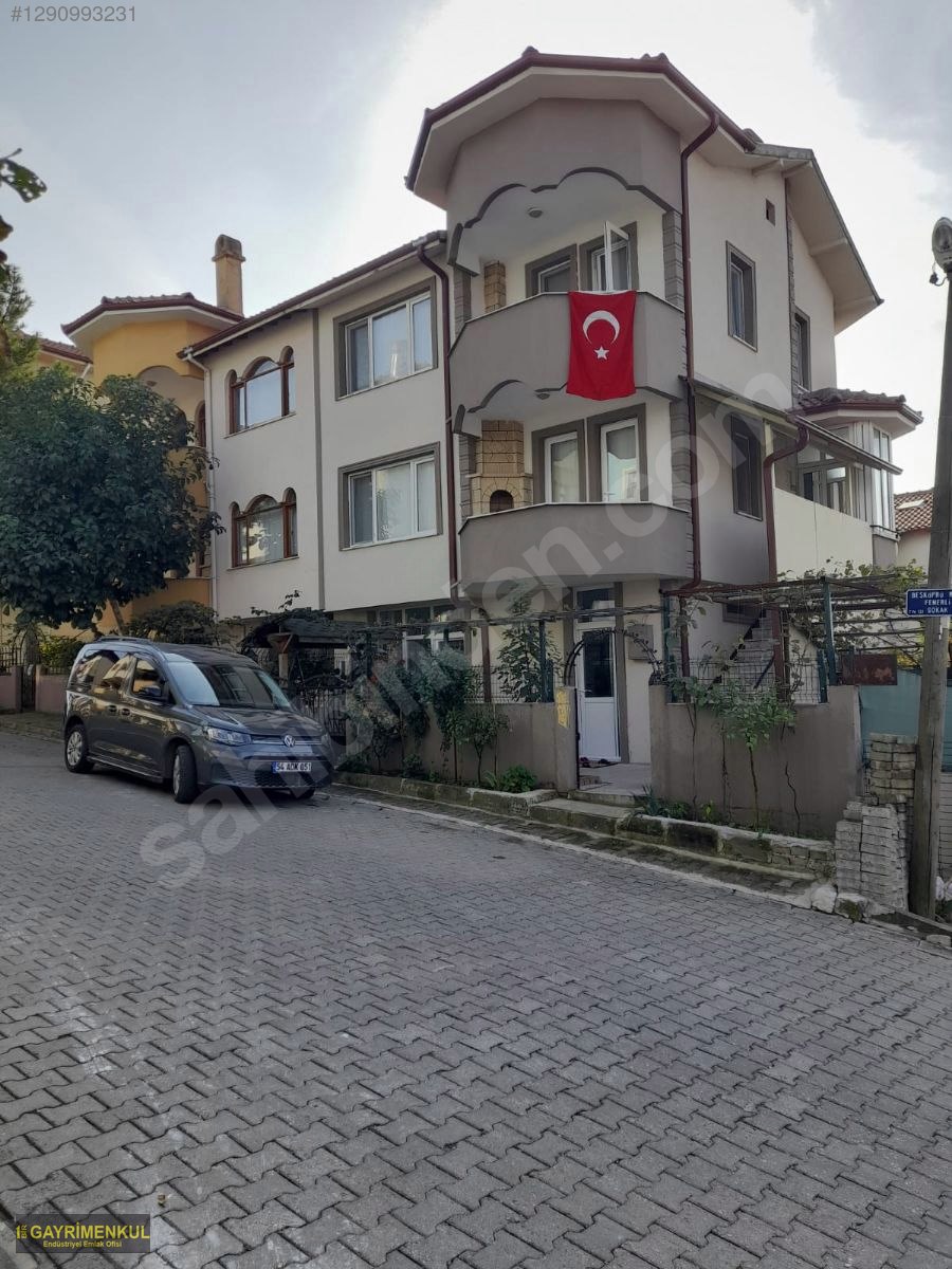 Serdivan Beşköprü'de 3 Katlı, Bahçeli Müstakil Ev - Satılık - SAKARYA SERDİVAN fotoğraf 60