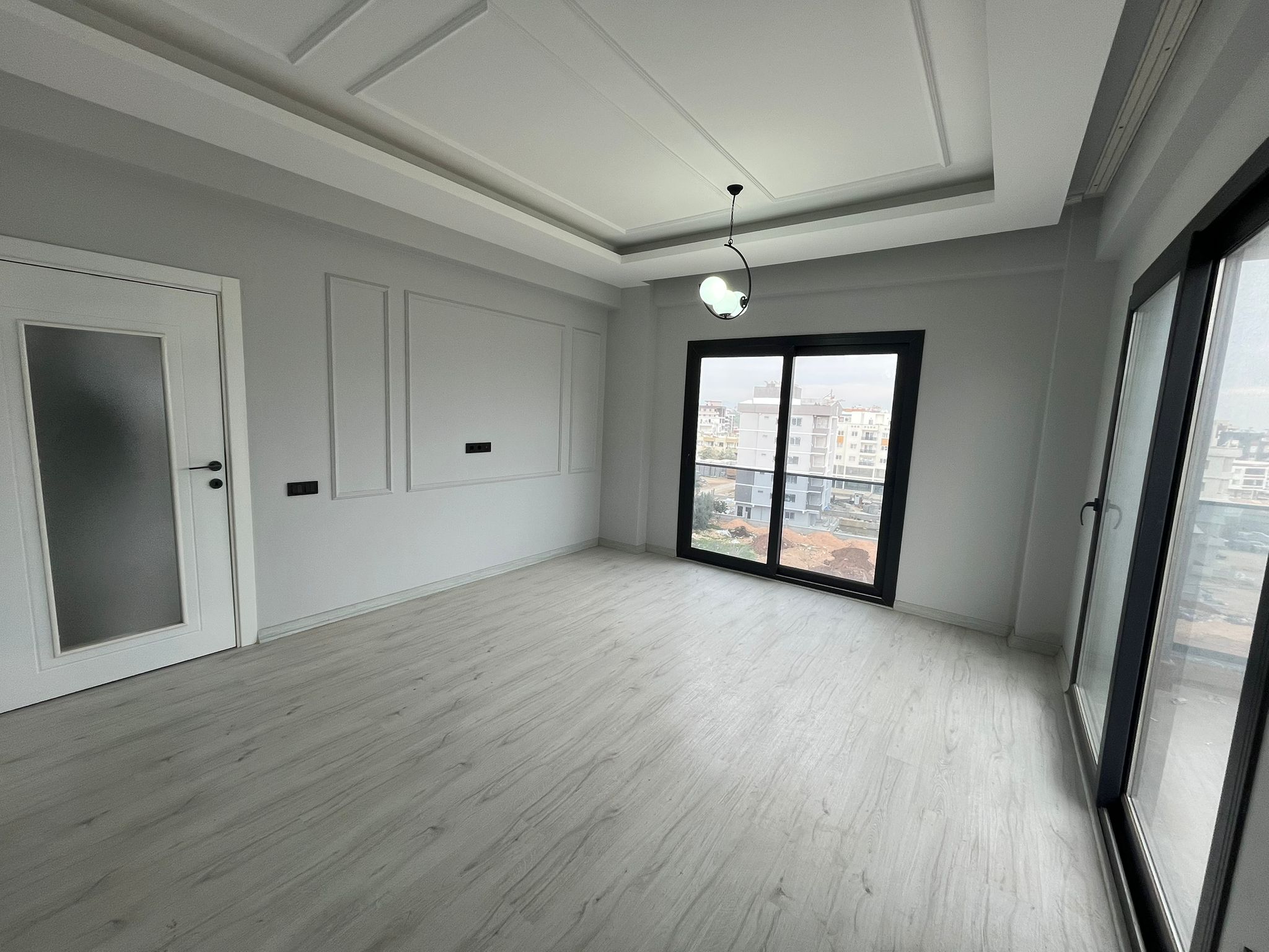 MEZİTLİ KUYULUKTA LÜX DAİRE 2+1 ÇİFT BALKON ÇİFT BANYO - MERSİN MEZİTLİ fotoğraf 5