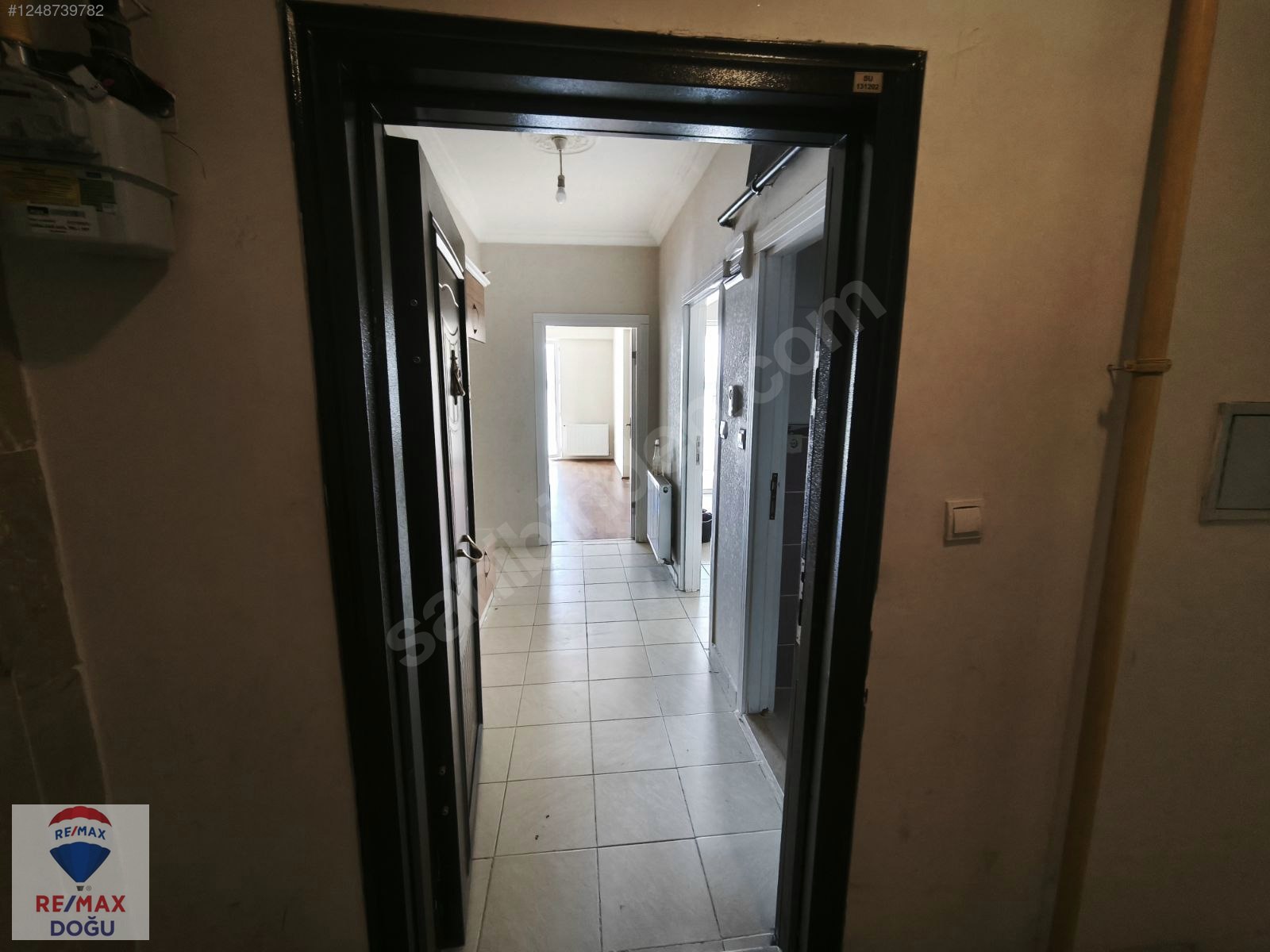 REMAX DOĞU'DAN 3+1 ARAKAT MANZARALI DAİRE - ELAZIĞ MERKEZ fotoğraf 3