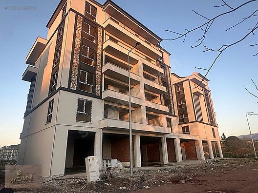 KARTEPE KENT MEYDANI BELEDİYE KARŞISI UYGUN FİYATLI 3+1 DAİRELER