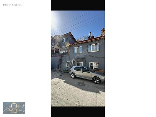 GÖKMEDRESE MAHALLESİNDE 3 KATLI SATILIK MÜSTAKİL EV - AMASYA MERKEZ fotoğraf 2
