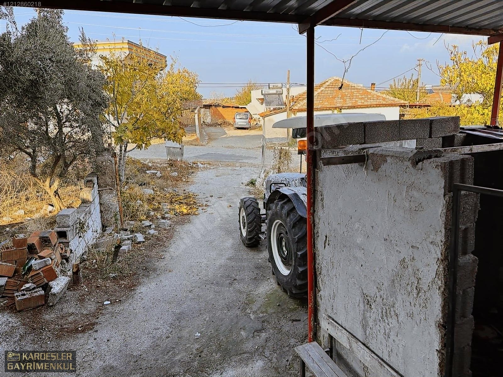 TİYENLİDE SATILIK YOL ÇARŞI MERKEZ ÜZERİNDE - MANİSA GÖLMARMARA fotoğraf 18