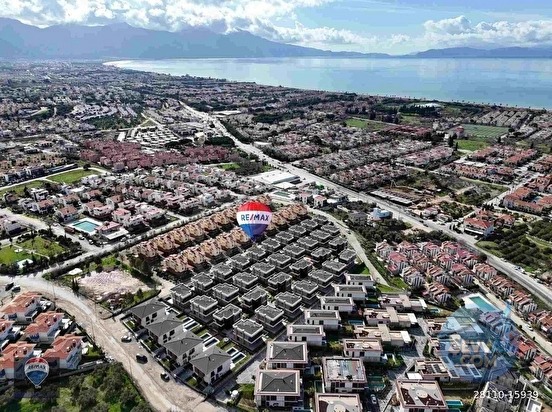 SATILIK KUŞADASI KARAOVA ZETA VIEW SİTESİ 4 ODA 1 SALON MÜSTAKİL ÖZEL HAVUZLU Vİ - AYDIN KUŞADASI fotoğraf 3