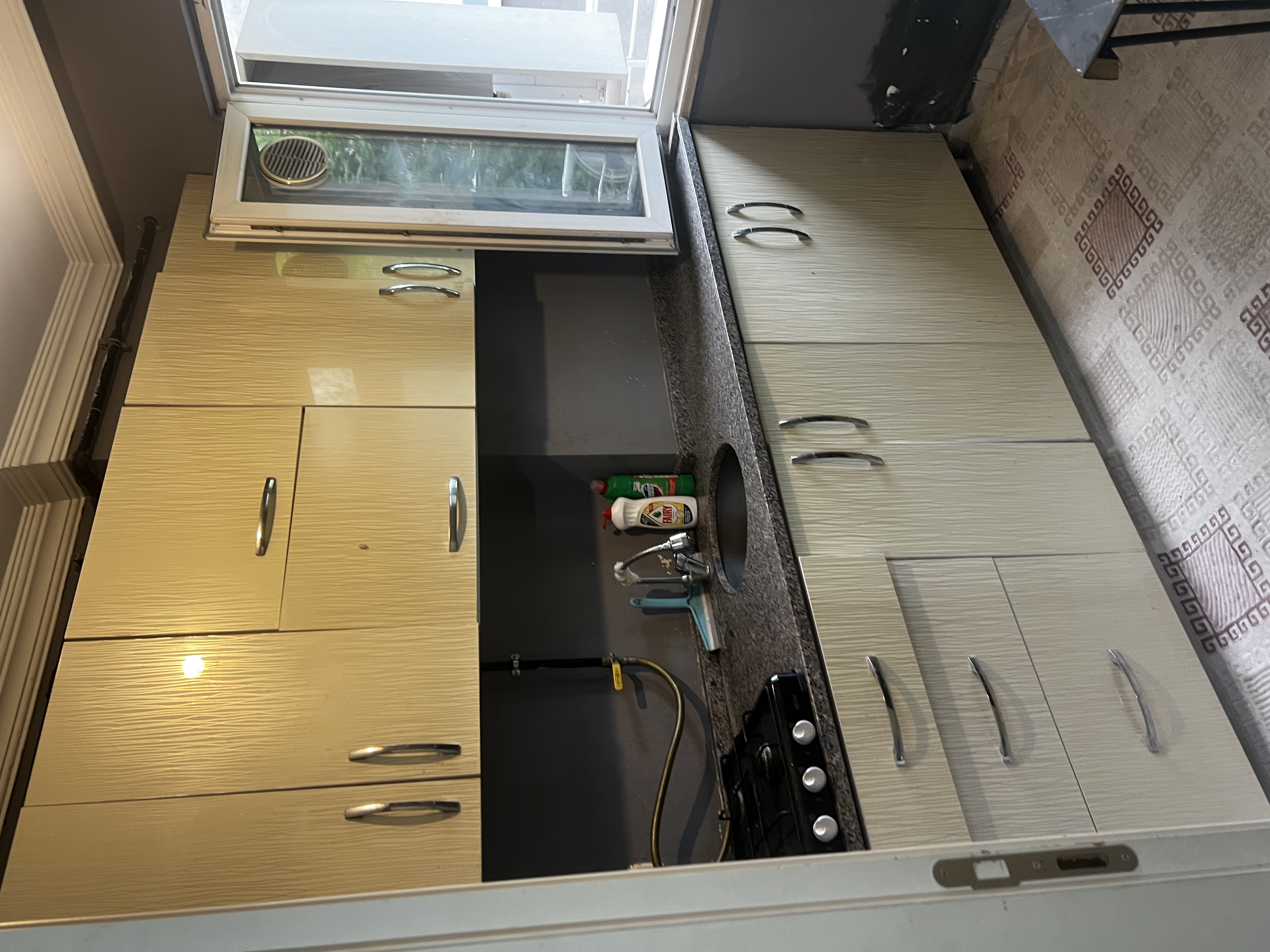 CAFELER CADDESİNDE 2+0 EŞYALI TEMİZ DAİRE  - BATMAN MERKEZ fotoğraf 5