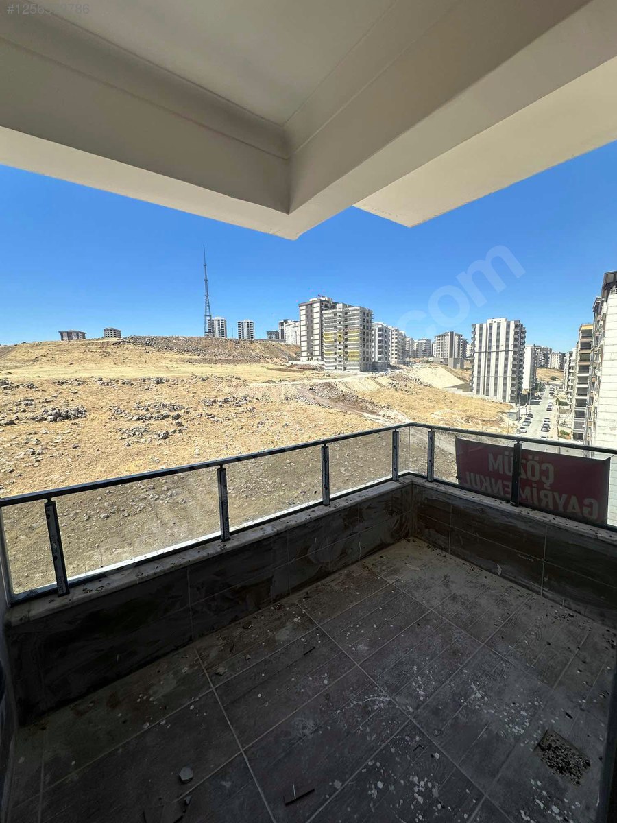 2+1 ACİLL SATILIK ARA KAT SÜPER DAİRE ÇÖZÜM EMLAK'TA - ŞANLIURFA KARAKÖPRÜ fotoğraf 3