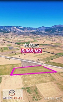 ŞAHİN EMLAKTAN ACIPAYAM YEŞİLYUVA MAH. SATILIK 5.969 M2 TARLA - DENİZLİ ACIPAYAM fotoğraf 3
