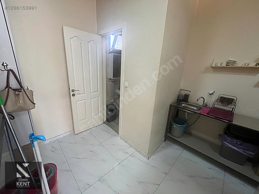 Bornova Doğanlar'da Satılık 35 M2 Dükkan - İZMİR BORNOVA fotoğraf 2