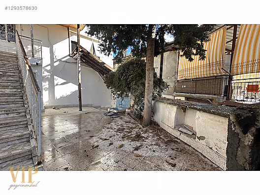VİP GAYRİMENKUL'den MERKEZDE MÜSTAKİL İKİ KATLI EV - ANTALYA ELMALI fotoğraf 6