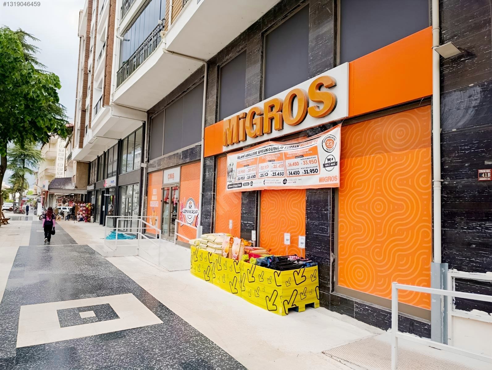 Gölhisar Cumhuriyet Meydanı'nda Migros'lu Satılık Dükkan - BURDUR GÖLHİSAR fotoğraf 7