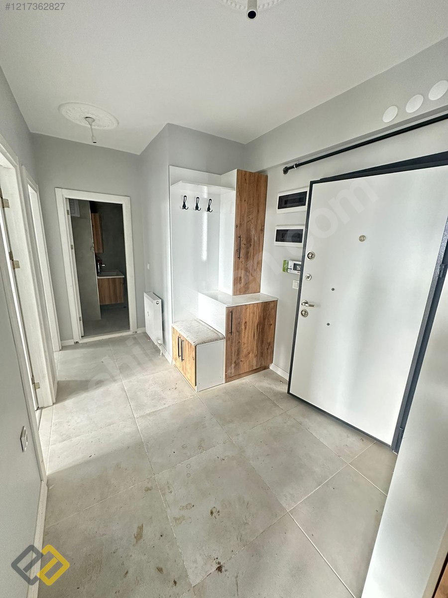 EMLAK AKADEMİDEN ÜNİVERSİTE YOLUNDA 2+1 SATILIK DAİRE - YOZGAT MERKEZ fotoğraf 2