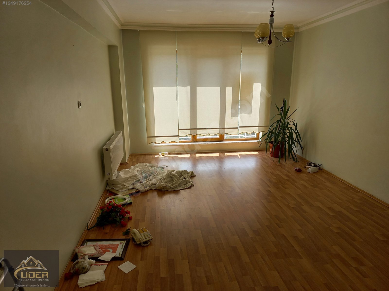 LİDER EMLAK ESKİ HASTANE ALTINDA 3+1 İÇİ YAPILI 140 M2 KOMBİLİ - ÇANKIRI MERKEZ fotoğraf 3
