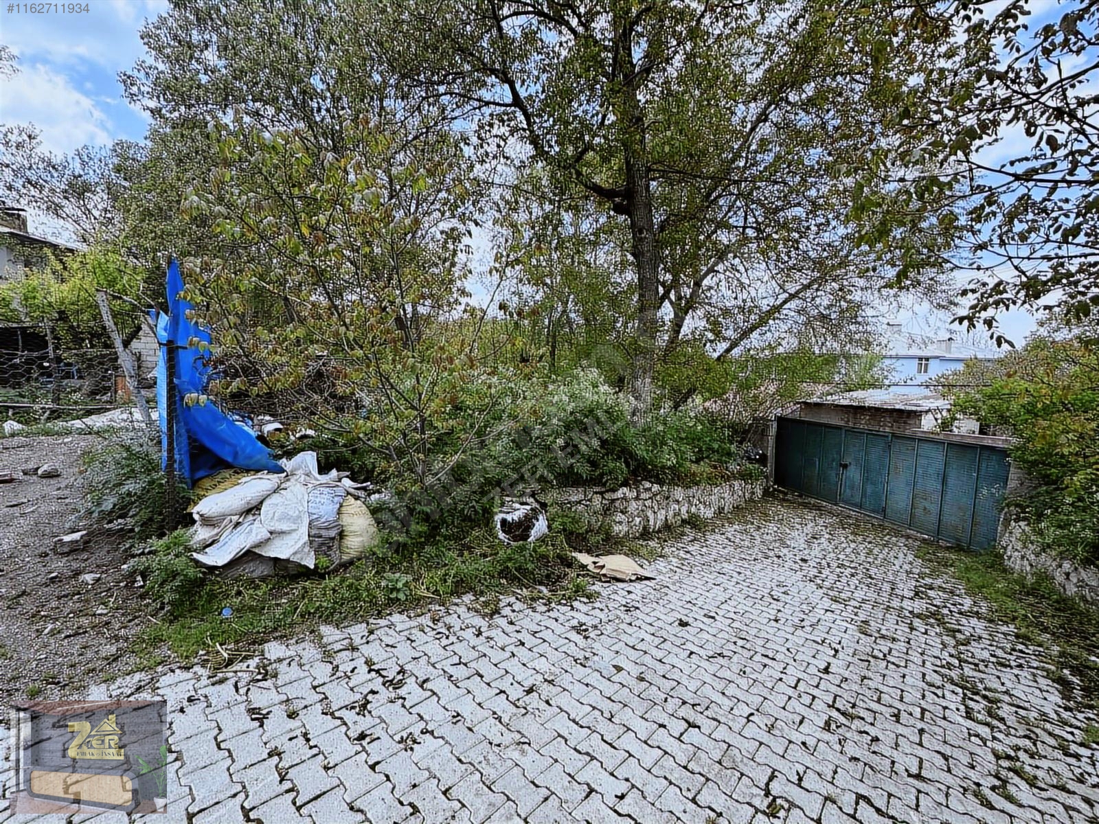 SATILIK EDREMİT ÇARŞI MERKEZDE VİLLALIK 5810M2 ARSA - VAN EDREMİT fotoğraf 12
