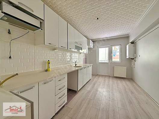 İMİR EMLAK'TAN 3+1 OKUL YAKINI 1.KAT 130M² KİLERLİ MASRAFSZ DAİR - ANKARA PURSAKLAR fotoğraf 2