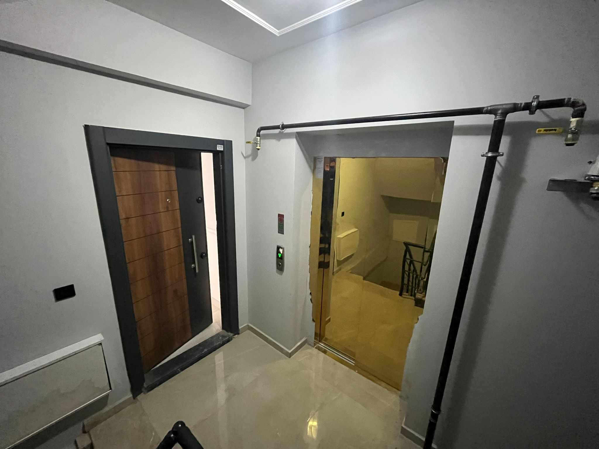 MEZİTLİ KUYULUKTA LÜX DAİRE 2+1 ÇİFT BALKON ÇİFT BANYO - MERSİN MEZİTLİ fotoğraf 23