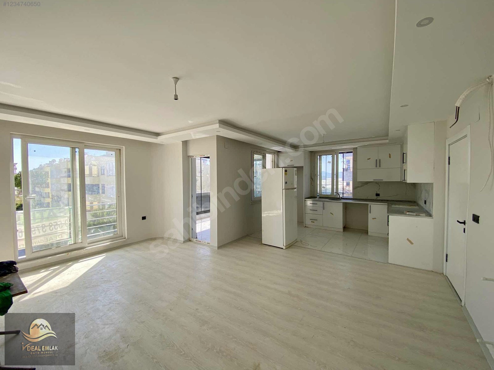 İSKELEDE DENİZ MANZARALI SATILIK SIFIR 3+1 135 METREKARE DAİRE - MERSİN ANAMUR fotoğraf 2