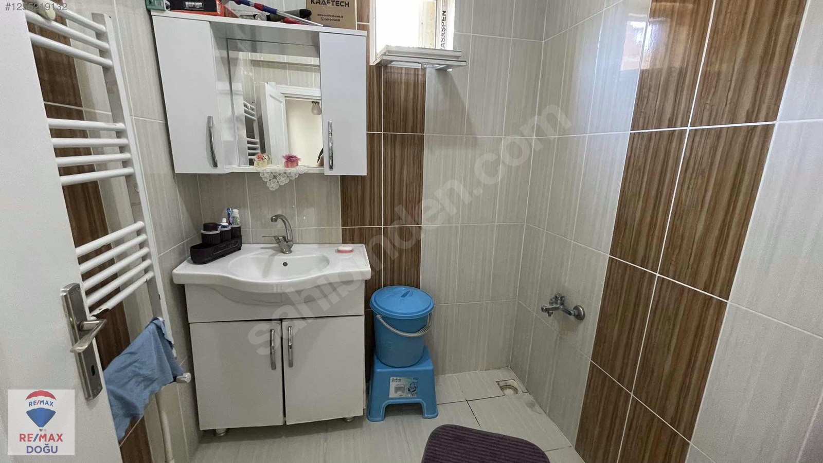 REMAX DOĞU'DAN AKPINAR MAHALLESİNDE 3+1 SATILIK DAİRE - ELAZIĞ MERKEZ fotoğraf 3