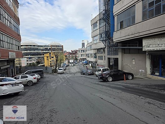 APEK ÜRETMEN IŞ MERKEZINDE SATILIK 90 M2 DÜKKAN - İSTANBUL EYÜPSULTAN fotoğraf 10