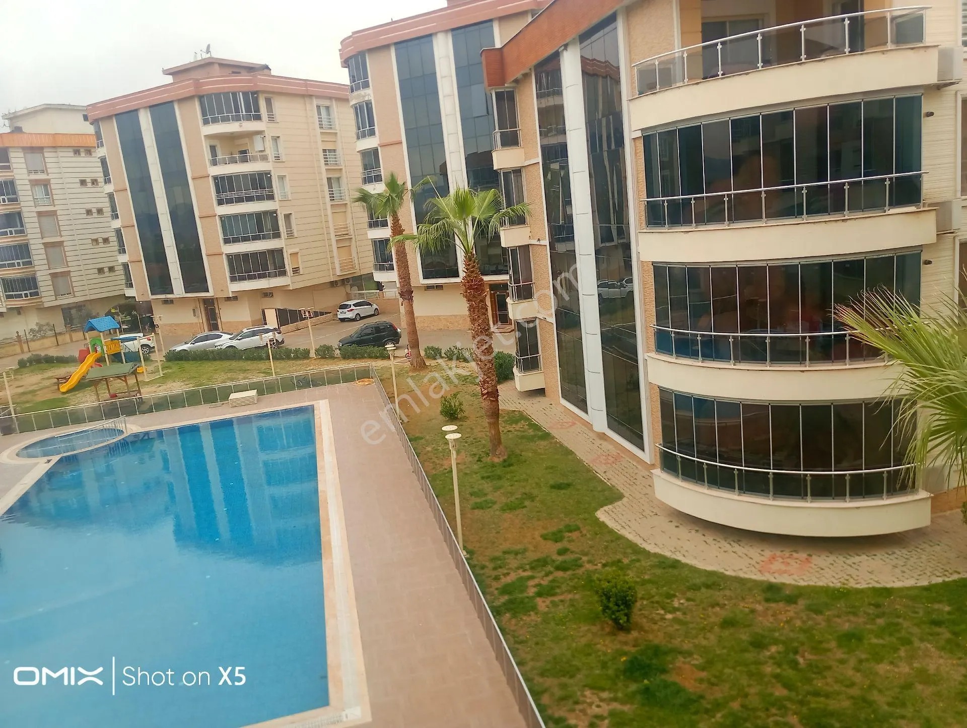 İzmir Torbalı Murat Bey Mahallesi'nde 3+1 160m2 Ara Kat Daire Satılık - İZMİR TORBALI fotoğraf 2
