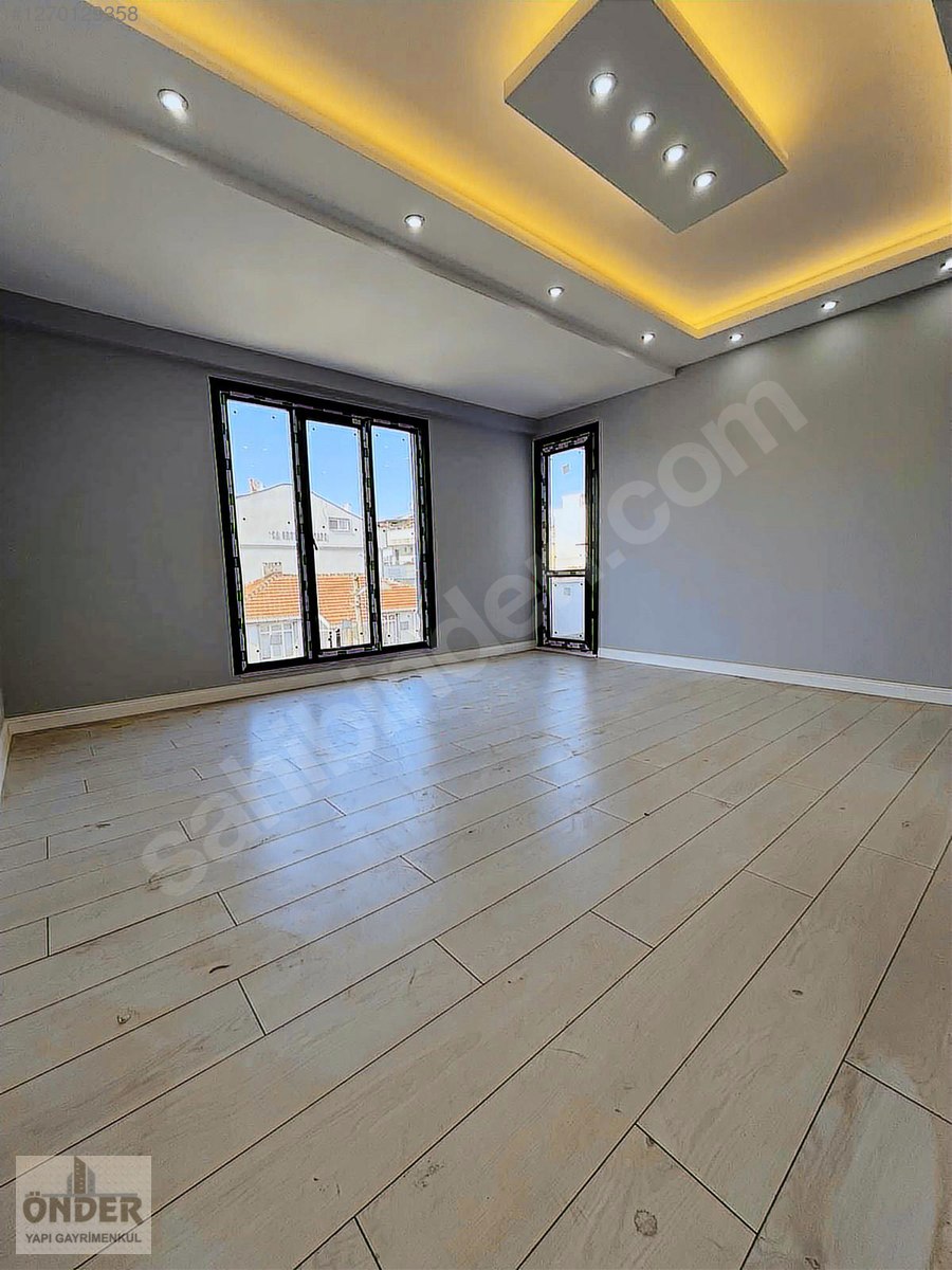 ÖZGÜRLÜK MAH ASANSÖRLÜ 2+1 ULTRA LÜXS ARAKAT - KOCAELİ ÇAYIROVA fotoğraf 8
