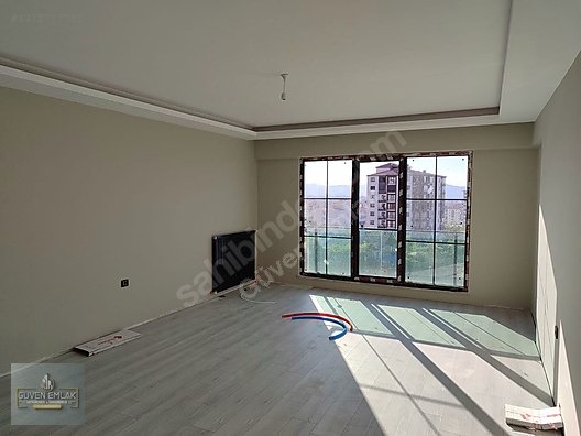 GÜVEN EMLAK'TAN TECDE ANAYOLDA AYRICALIKLI DAİRE UYGUN FİYAT - MALATYA YEŞİLYURT fotoğraf 2