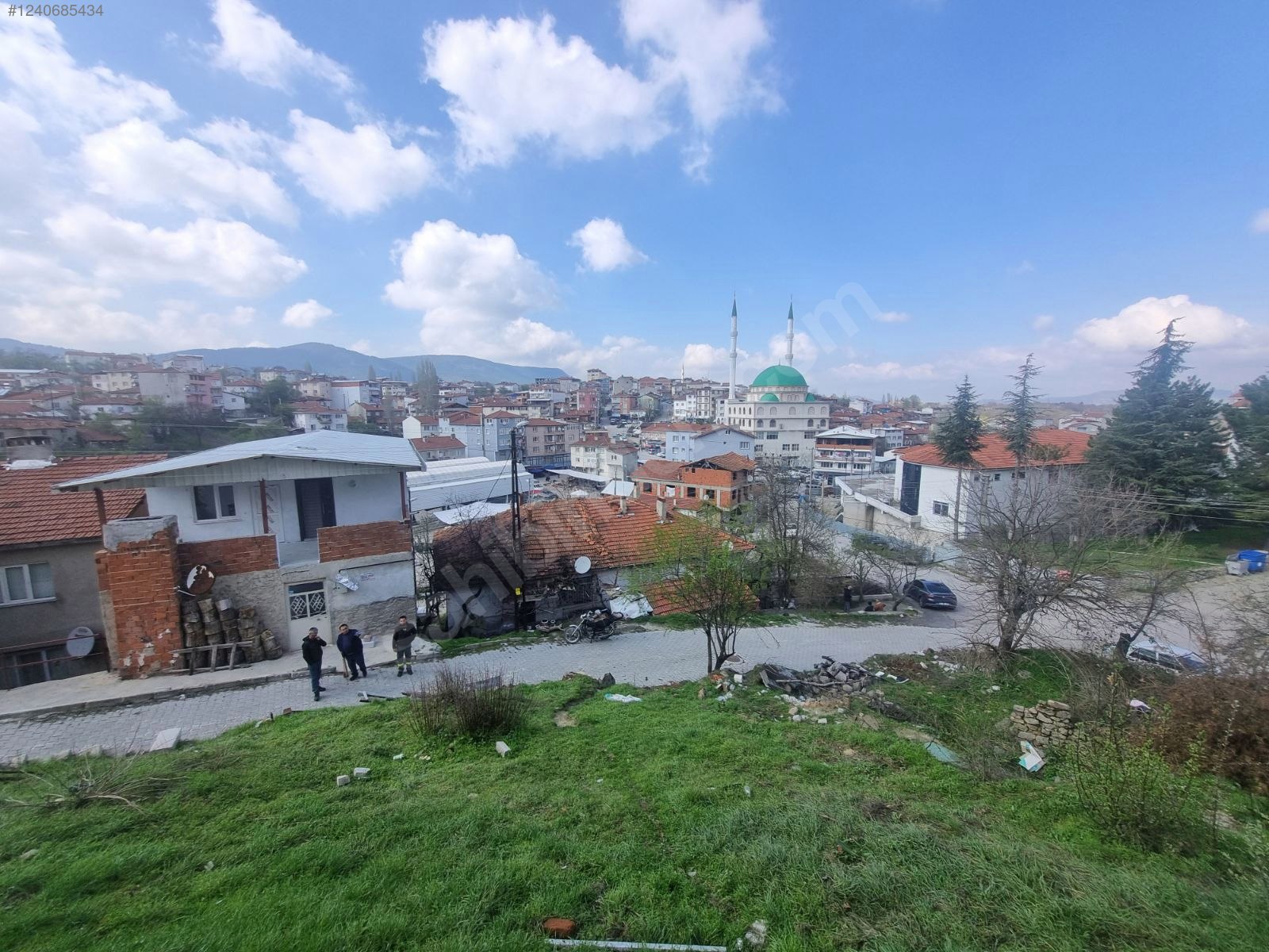 Buyukorhan merkezde 135m2 arsa 3 kat imarlı çarşıya 100 m - BURSA BÜYÜKORHAN fotoğraf 2