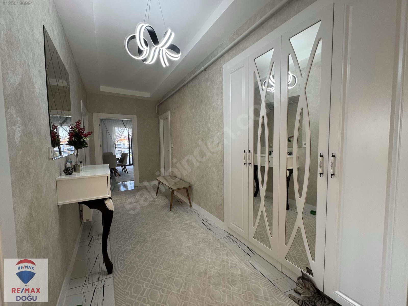 REMAX DOĞUDAN SÜRSÜRÜ MAH SATILIK 3+1 FIRSAT DAİRE - ELAZIĞ MERKEZ fotoğraf 6