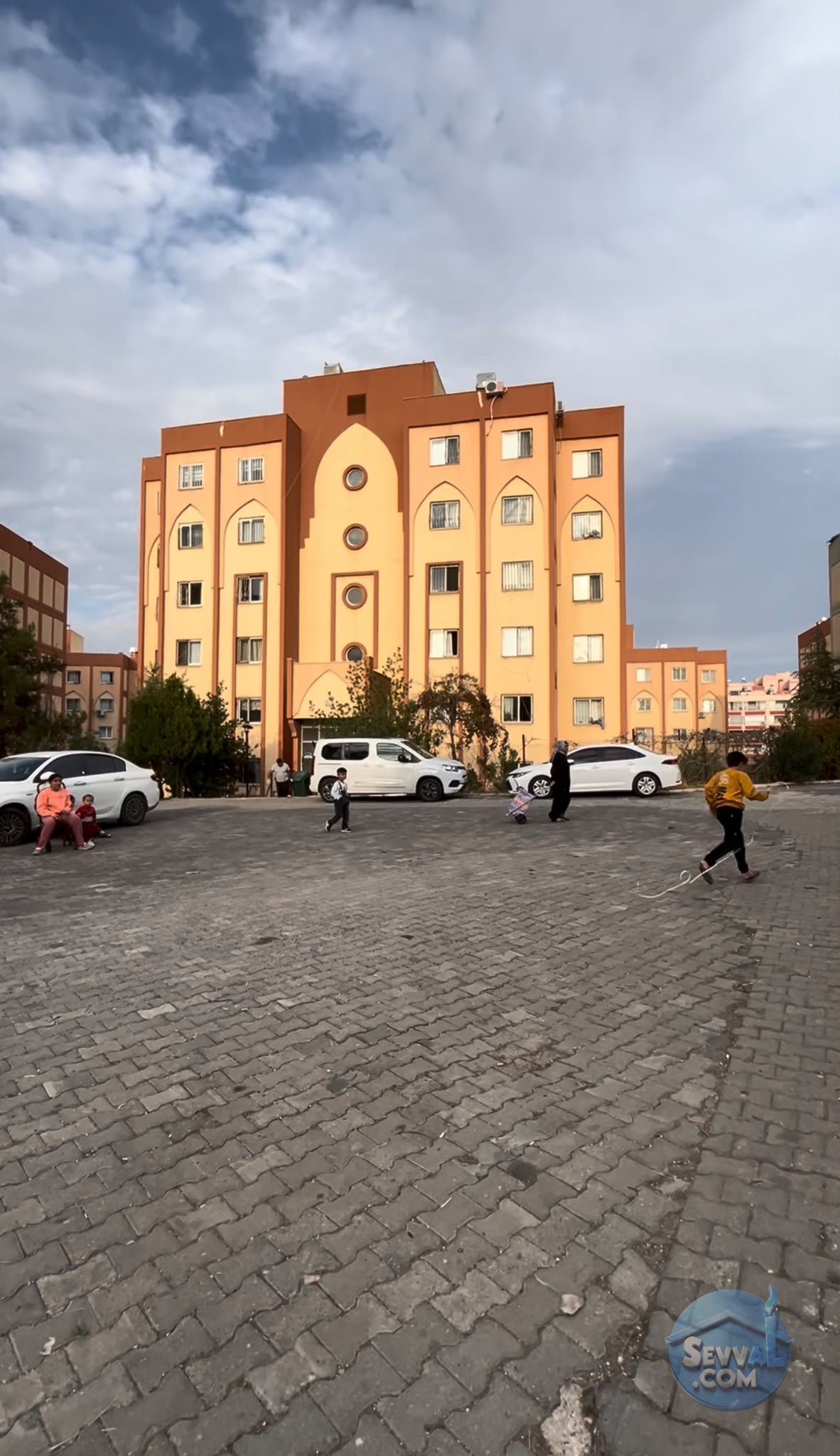AKABE TOKİ YEŞİL CAMİ ARKASI YÜKSEK GİRİŞ KAT 3+1 ODALI 130 m2 DOĞALGAZLI SATILI - ŞANLIURFA EYYÜBİYE fotoğraf 8