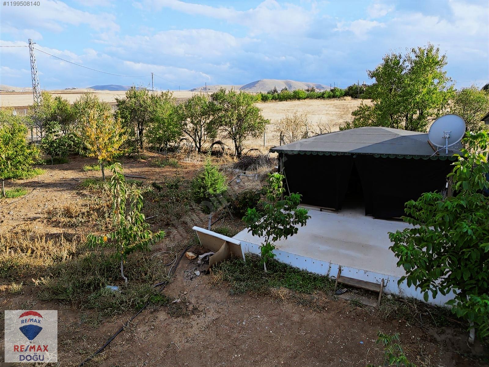 REMAX DOĞU'DAN CİPTE HAZIR KURULU BAHÇE EV - ELAZIĞ MERKEZ fotoğraf 2