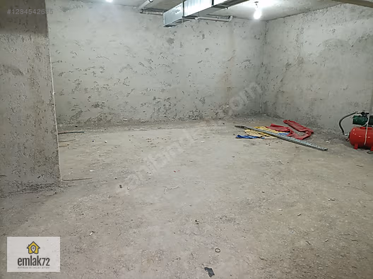 EMLAK 72 'DEN KORÜK'TE SATILIK BODRUM - BATMAN MERKEZ fotoğraf 14