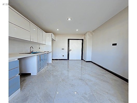 BEYLİKDÜZÜ KAVAKLI MAH 'DE SATILIK 3+1 135m2 OTURUMA HAZIR DAİRE - İSTANBUL BEYLİKDÜZÜ fotoğraf 8