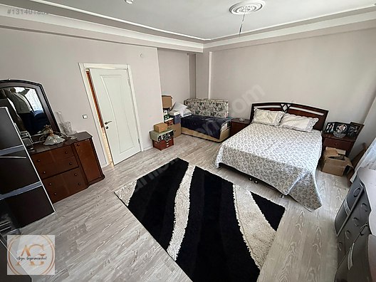 ARYA'DAN Akçay'da Satılık Müstakil Doğalgazlı 4+1 Geniş Villa - BALIKESİR EDREMİT fotoğraf 2