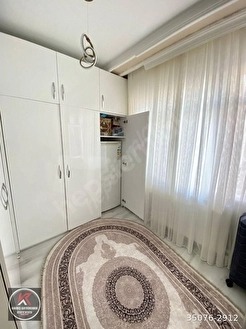 DENİZE SIFIR KONUMDA 2+1 YENİLENMİŞ SATILIK DAİRE KARDEŞ GAYRİMENKUL - KOCAELİ KARAMÜRSEL fotoğraf 12