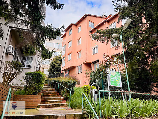 GAZETE MUHABİRLERİ SİTESİ Satılık 2+1 Balkonlu / A2 BLOK d.2 BOŞ - İSTANBUL BEŞİKTAŞ fotoğraf 3