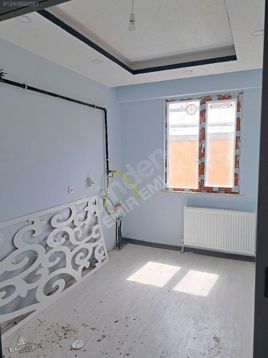 EMİR EMLAK'TAN SATILIK FLORYA PARK GÖNÜL MARKET YANI 1+1 APART - KARS MERKEZ fotoğraf 15