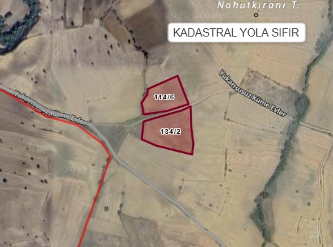 KÜTAHYA GEDİZ YUKARISUSUZ KÖYÜ’NDE 8089 M² TARLA SATILIKTIR - KÜTAHYA GEDİZ fotoğraf 3