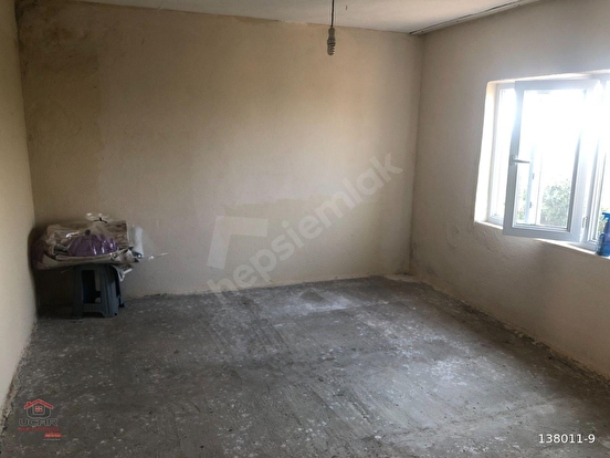 Uçar Emlak'tan Balıkesir/Gönen'de Deniz Manzaralı Köyünde 1.122 m2'lik Bahçeli M - BALIKESİR GÖNEN fotoğraf 5