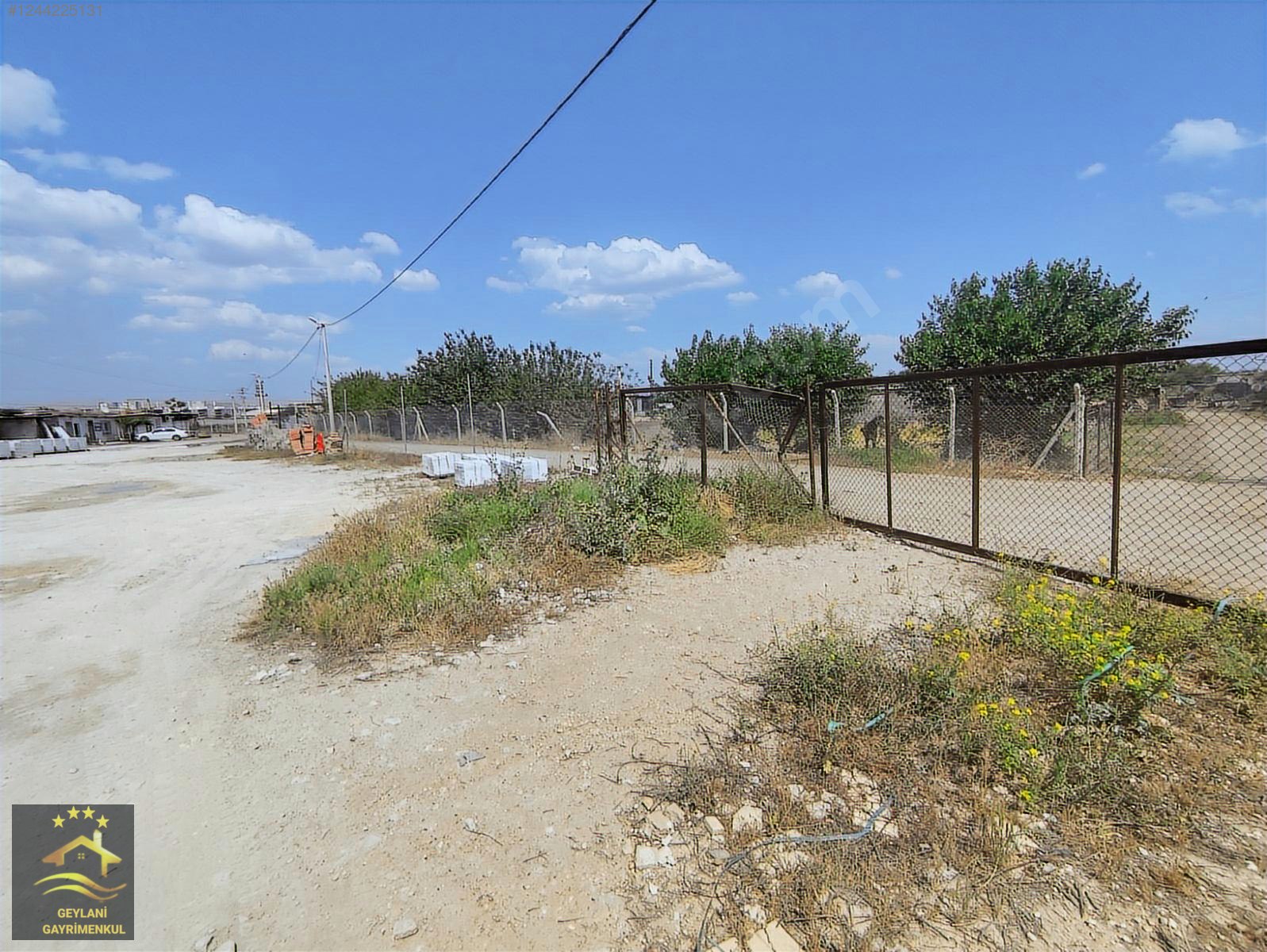 Haliliye Sancaktar 11 Nisan Stadyumu Yanı Kupon Arsa - ŞANLIURFA HALİLİYE fotoğraf 3