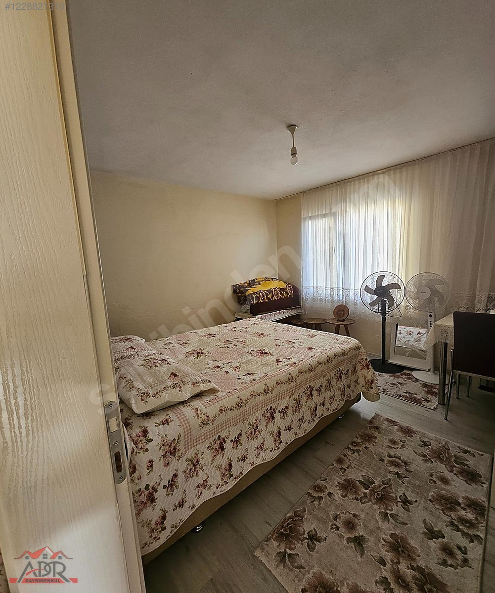 SAKARYA PAMUKOVA MERKEZ KÖY SATILIK 1255 M2 ARSA MÜSTAKİL EVLER - SAKARYA PAMUKOVA fotoğraf 7
