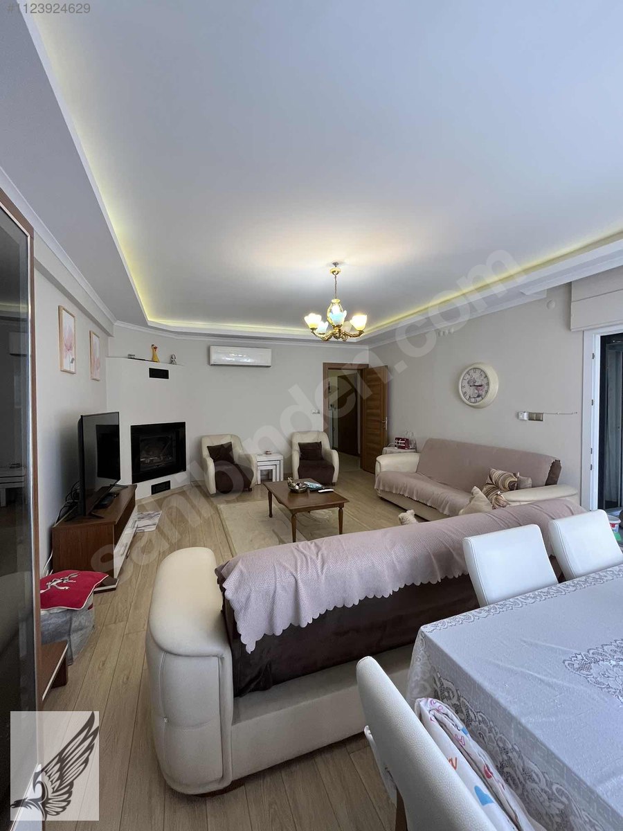 ÇARŞI MERKEZİNDE KAPALI MUTFAK 3+1 SATILIK DAİRE - İZMİR SEFERİHİSAR fotoğraf 5