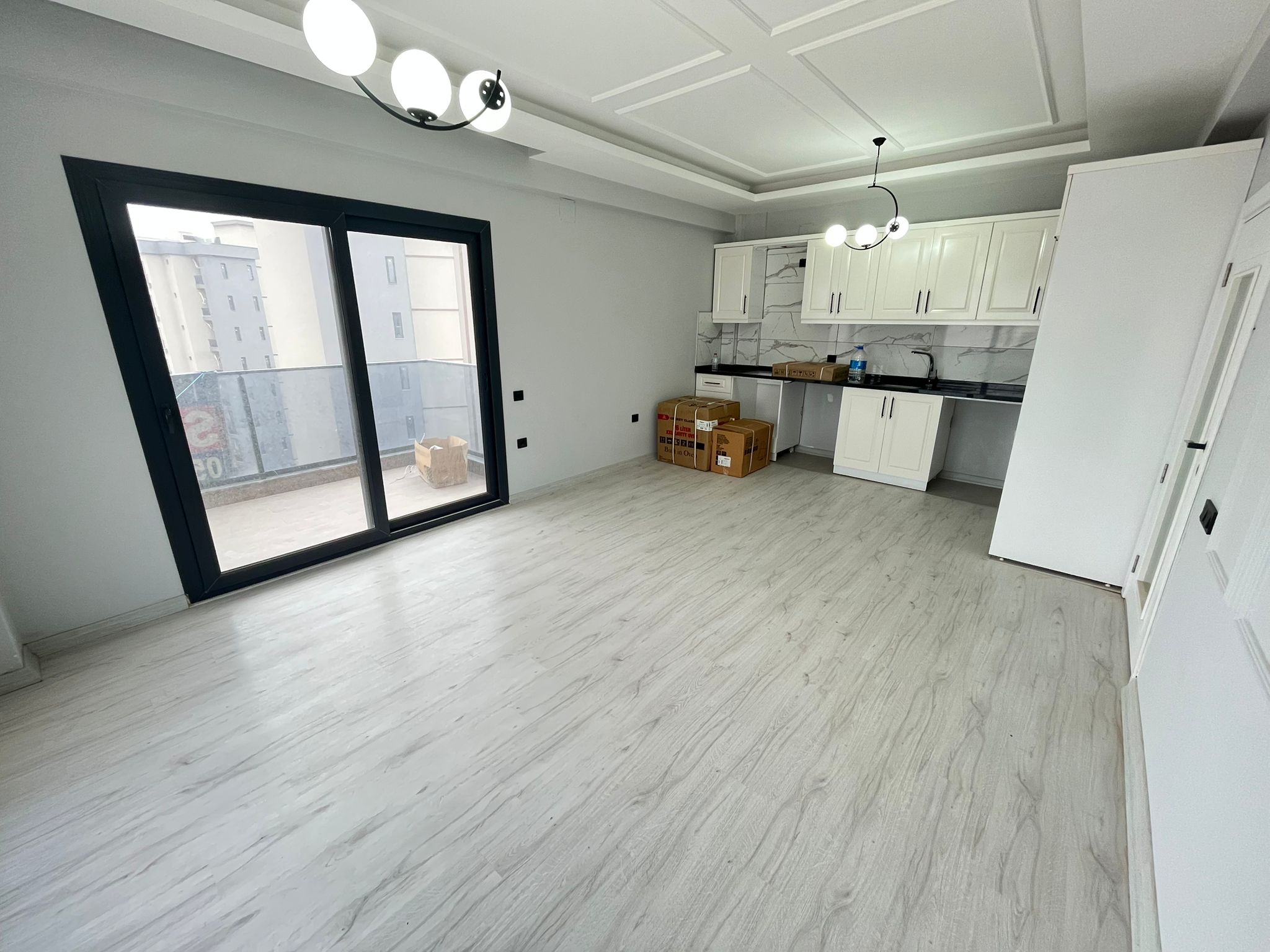 MEZİTLİ KUYULUKTA LÜX DAİRE 2+1 ÇİFT BALKON ÇİFT BANYO - MERSİN MEZİTLİ fotoğraf 4